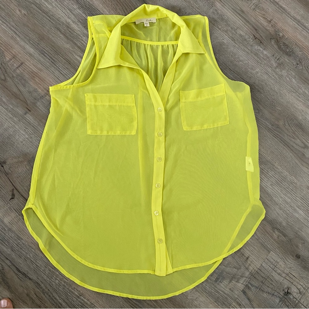 Lush Women’s semi sheer collar shirt size L - Picture 5 of 8